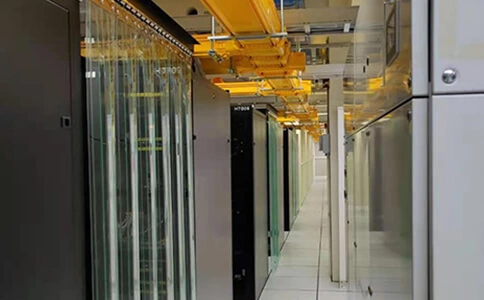 探讨服务器数据传输的基本原理、常见的传输方式以及影响传输效率的因素